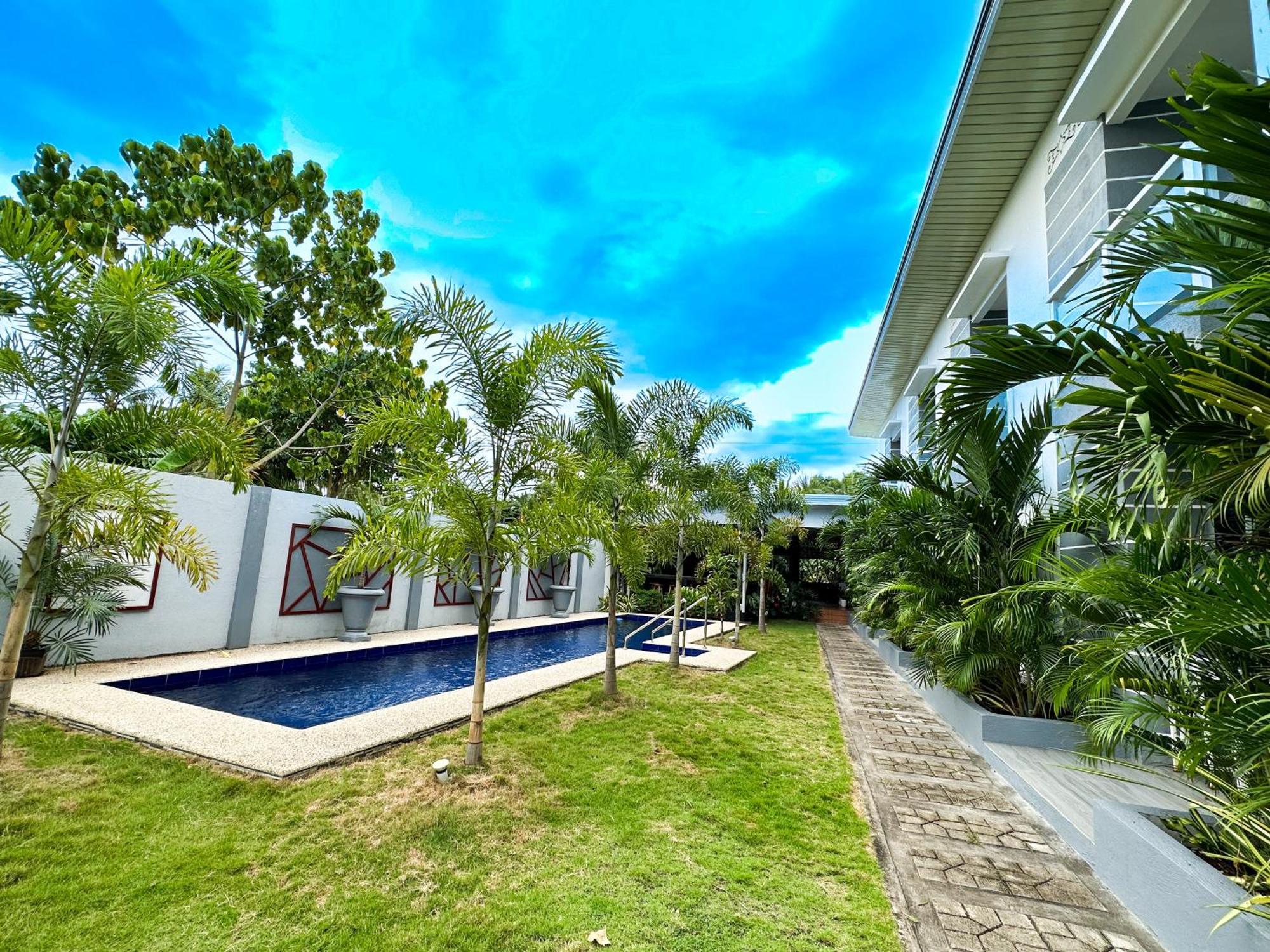 Sapphire Boutique Resort Panglao City Exterior foto